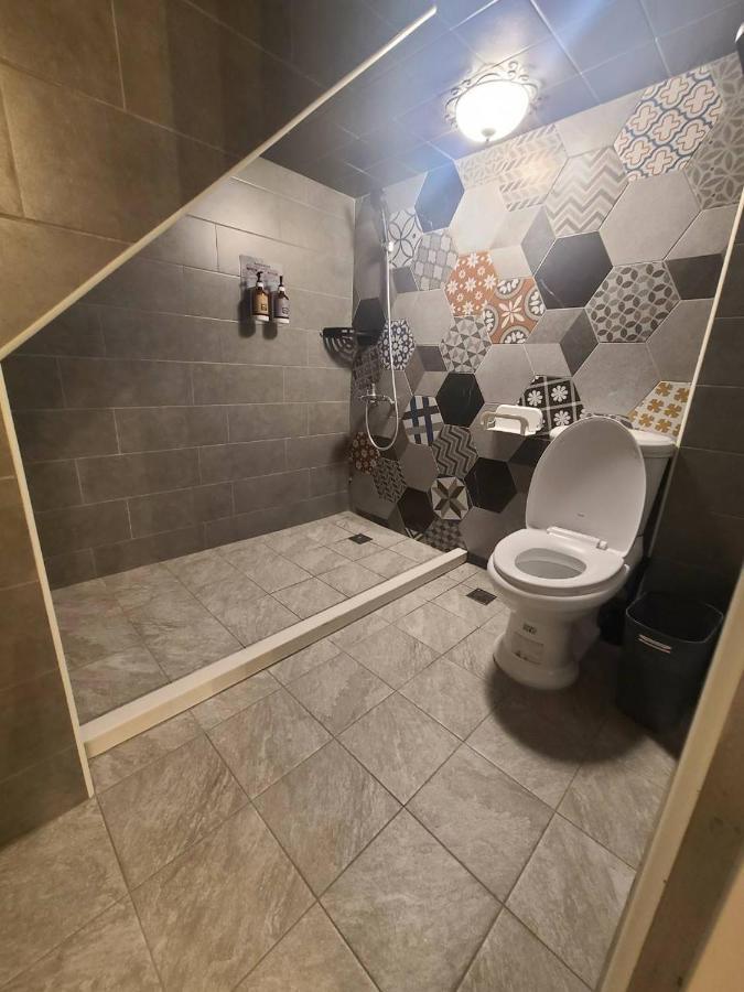 輕森嶼 Hotell Tainan Eksteriør bilde